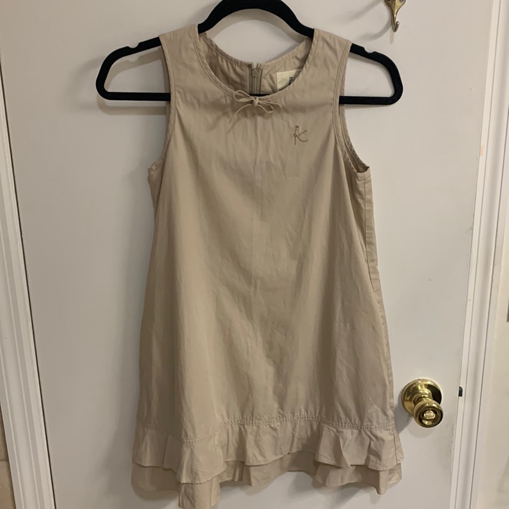 Kumikyoku Beige Sleeveless women’s Dress with Ruffle Hem